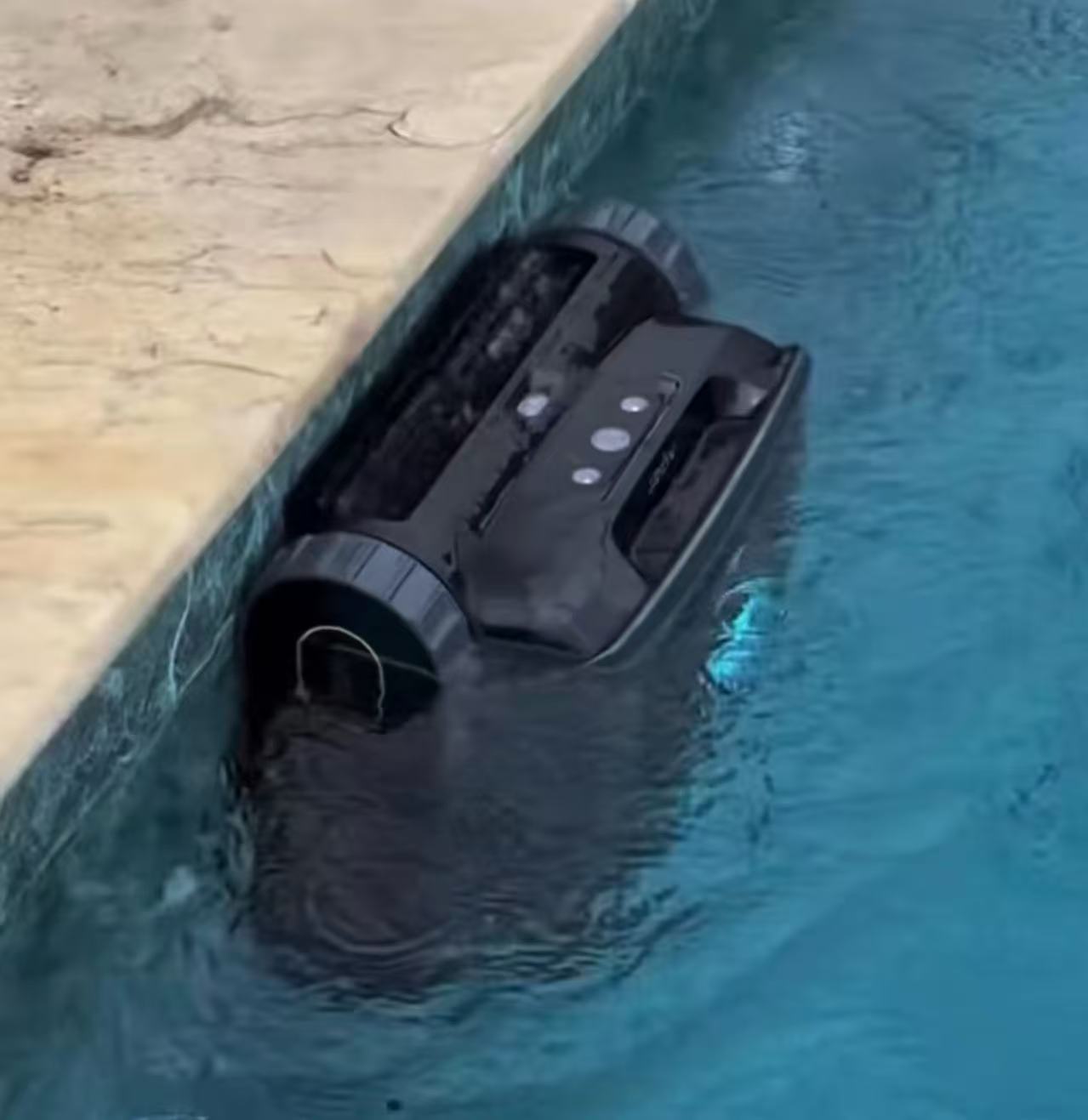 Why Choose a Chinese Robotic Pool Cleaner Manufacturer? FACILO Factory Tour & Certifications